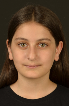 11 Ya Kz ocuk Cast - Eslem Lina Coar
