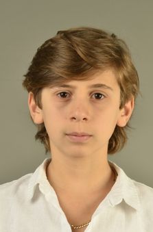 10 Ya Erkek ocuk Oyuncu - Yiit Kaan Salam