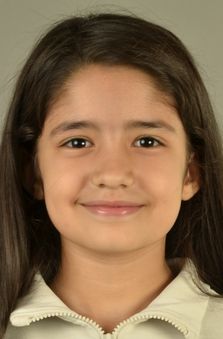 10 Ya Kz ocuk Manken - Deniz Ayaz