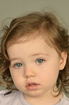 K�z �ocuk Manken - Elif Ayla Y�ld�z