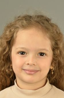 Bayan Cast - Hafsa Saha