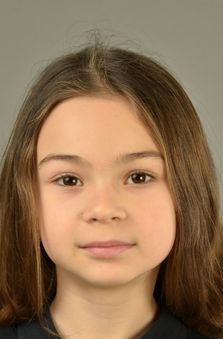 7 Ya� Erkek �ocuk Oyuncu - Asl� Mira K�l�n�