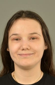 26 - 30 Ya� Bayan Oyuncu - �m�r Nur Topuklu