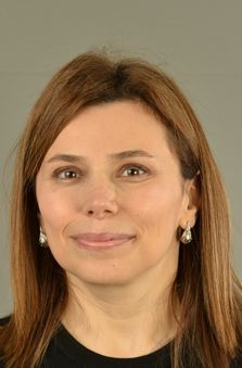 41 - 49 Ya� Bayan Cast - Nur Karakaya T�t�nc�