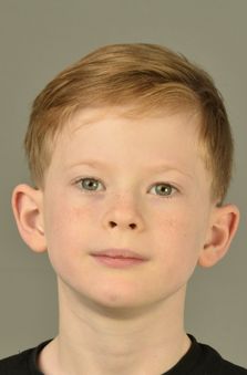 6 Ya� Erkek �ocuk Oyuncu - Efe �en