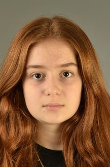 K�z �ocuk Oyuncu - Ela Saral