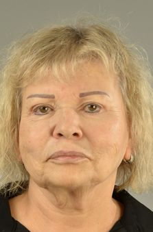 50+ Ya� Bayan Fotomodel - Fatma Ak�n