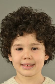 4 Ya� Erkek �ocuk Oyuncu - Pars Ata Topcu