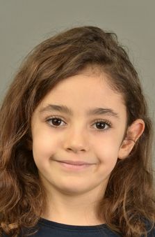 6 Ya� K�z �ocuk Oyuncu - Karya Perk