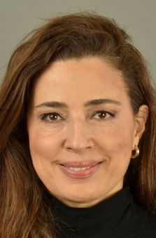 50+ Ya� Bayan Oyuncu - Sibel Tan Ar�kan