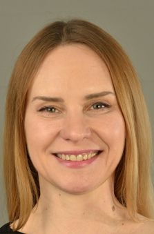 41 - 49 Ya� Bayan Cast - Natalya Zhelchuk