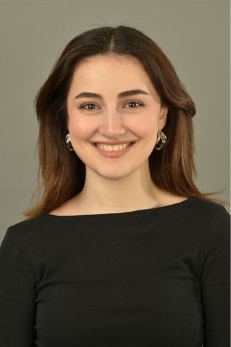 Fatma Nur Serin - IMC AJANS