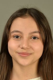 11 Ya� K�z �ocuk Cast - Azra G�rel