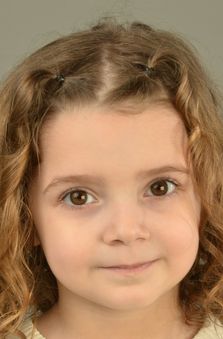 4 Ya� K�z �ocuk Manken - Fatma Y�sra Kaban