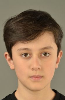 Erkek Oyuncu - Umut Uzunca