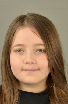9 Ya� K�z �ocuk Oyuncu - Esma Akar�e�me