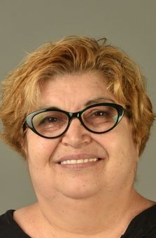 50+ Ya� Bayan Oyuncu - Aynur Yava�
