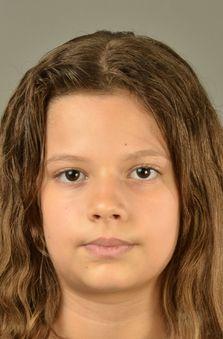9 Ya� K�z �ocuk Manken - Miray Sar�do�an