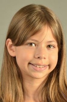 9 Ya� K�z �ocuk Cast - Tanem Sancakl�