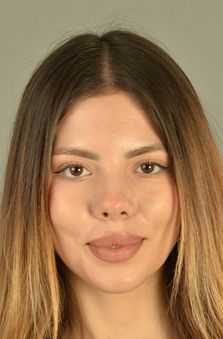 20 - 25 Ya� Bayan Fotomodel - Sude G�zel