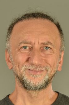 Erkek Oyuncu - O�uzhan ���t
