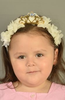 2 Ya� K�z �ocuk Cast - Defne Lina Ayd�n
