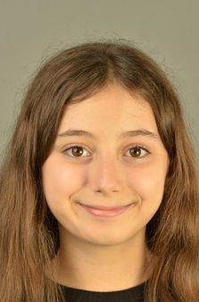 K�z �ocuk Oyuncu - Ela Melek