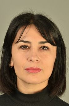 31 - 40 Ya� Bayan Cast - Yasemin �ahin
