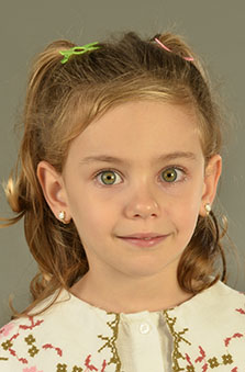 K�z �ocuk Manken - Afra G�ne� Y�ld�r�m